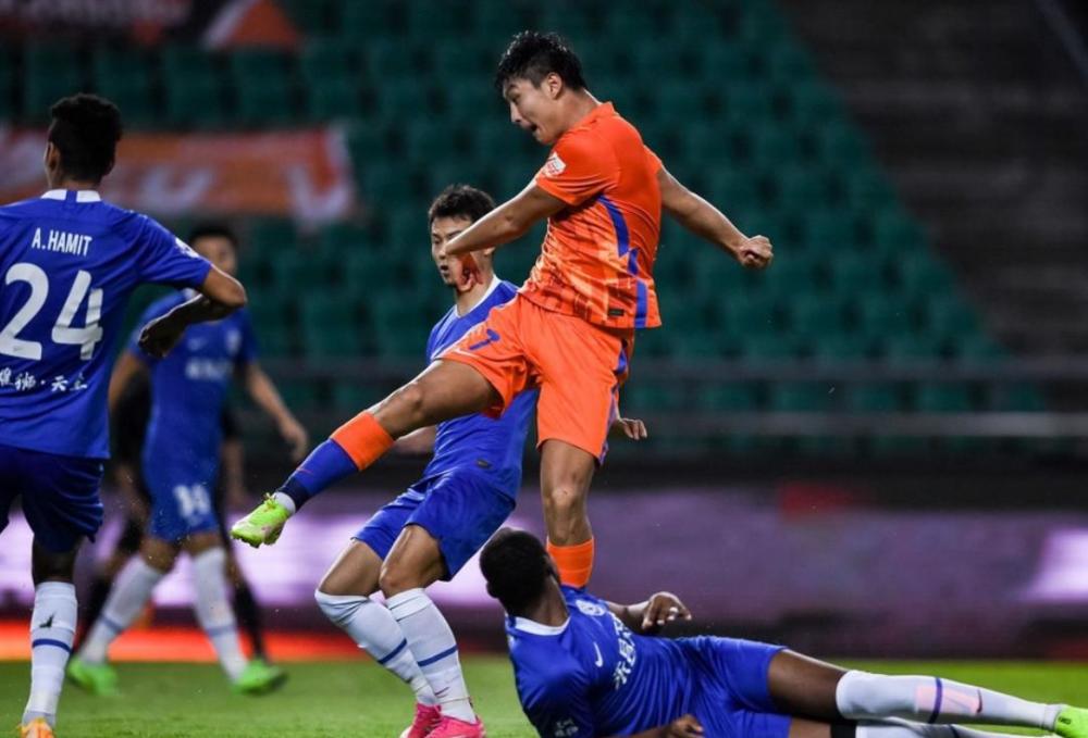  拜仁客场逆转斯图加特豪取五连胜  